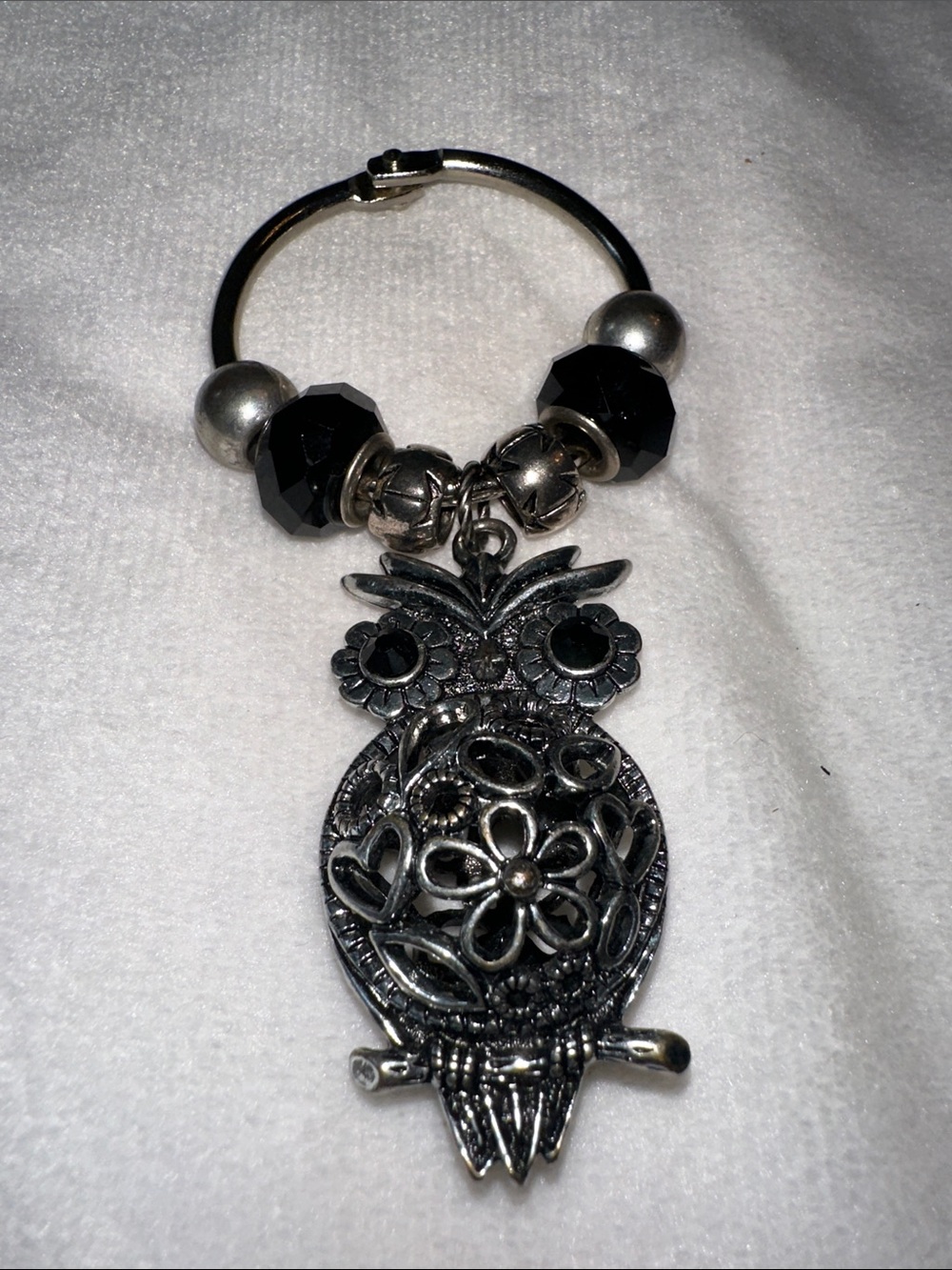 Antique Silver-Tone Owl Pendant Keyring - Black Accents